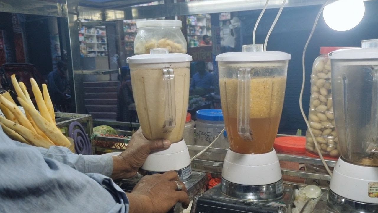Aloe Vera Juice on the Streets of Bangladesh 🥤| Healthy & Refreshing Street Drink!
