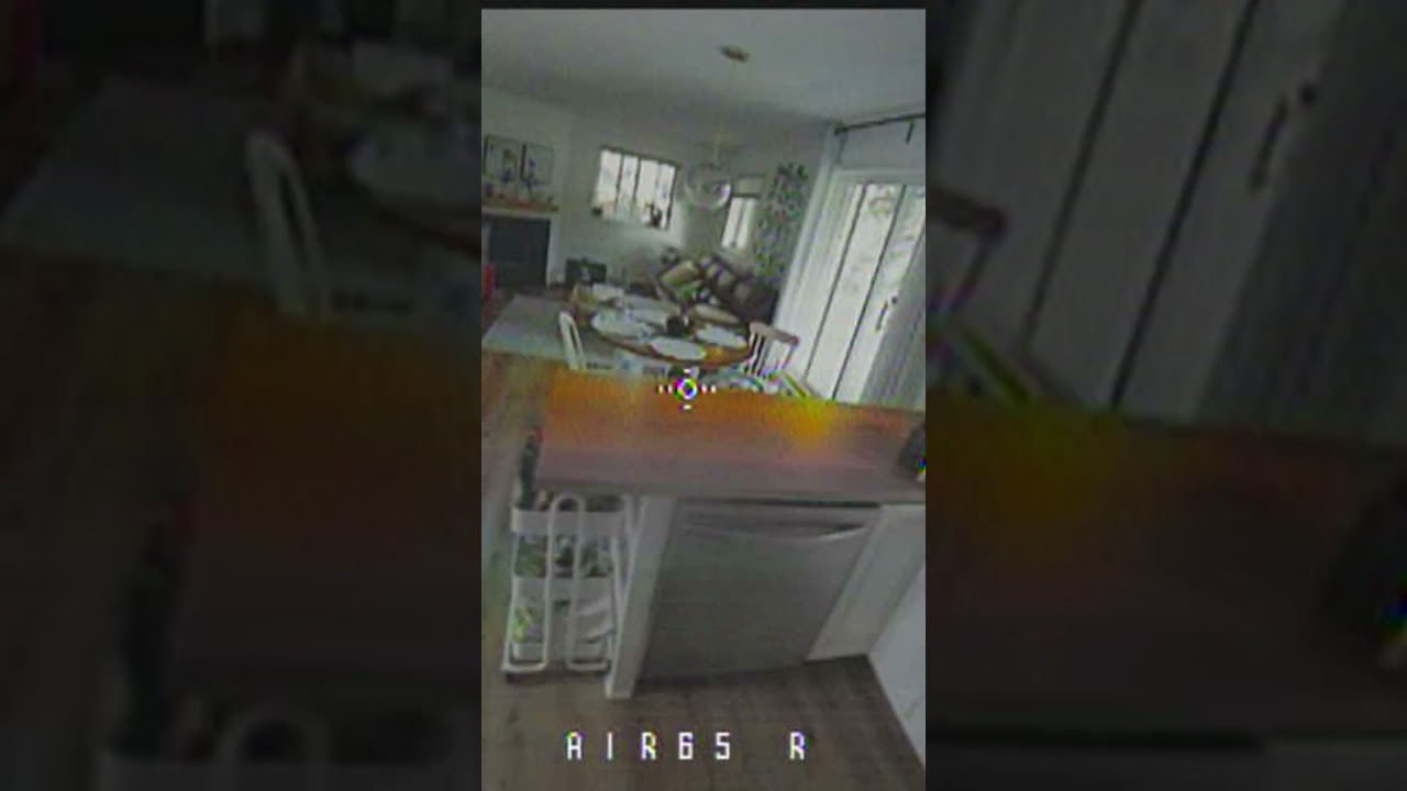 New red air65 frame and props! comment what you think. 🩸🩸🩸  