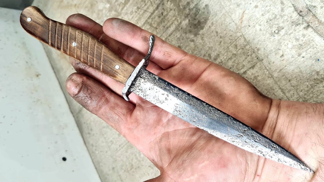 Satisfying Restoration of a Rusty WW1 German Trench Knife (Final Result)