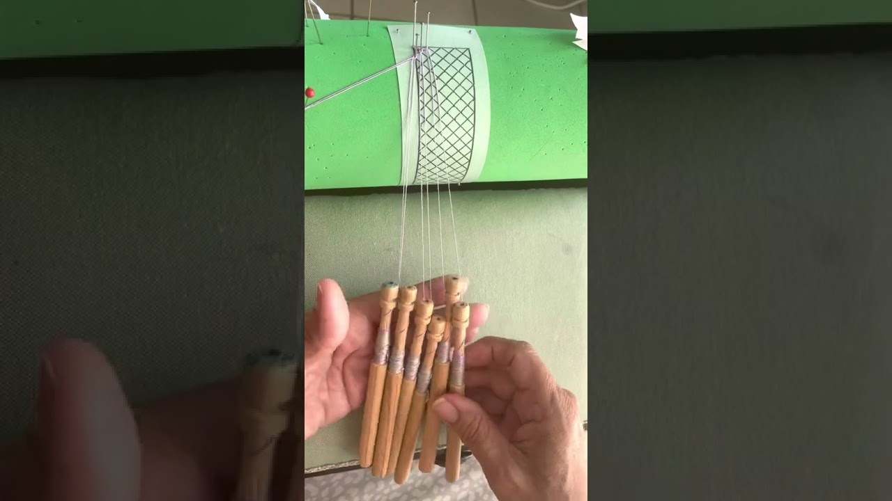 Claritos o Torchón Bruselas