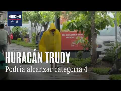 Hurricane Trudy reaches Category 3 and threatens the Mexican Pacific coast