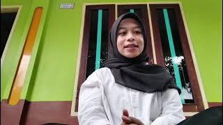 Presentasi proposal penelitian mini riset oleh mahasiswi prodi Pendidikan Agama Islam semester 3
