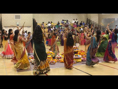 Ghallu ghalluna, O Nirmala-Bathukamma/Kolatam, must watch- ఘల్లు ఘల్లునా...ఓ నిర్మల...బతుకమ్మ