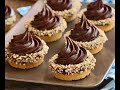 تارتولات الشوكولا 🍫🍫 و مكسرات ...قرمشة و خفة و ذوق كريمي ..رائع رائع 😋😋 تارتولات الشوكولا 🍫🍫 و مكسرات ...قرمشة و خفة و ذوق كريمي ..رائع رائع 😋😋