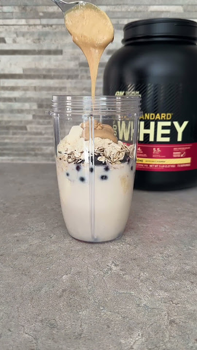 Peanut butter and Vanilla Protein Smoothie!