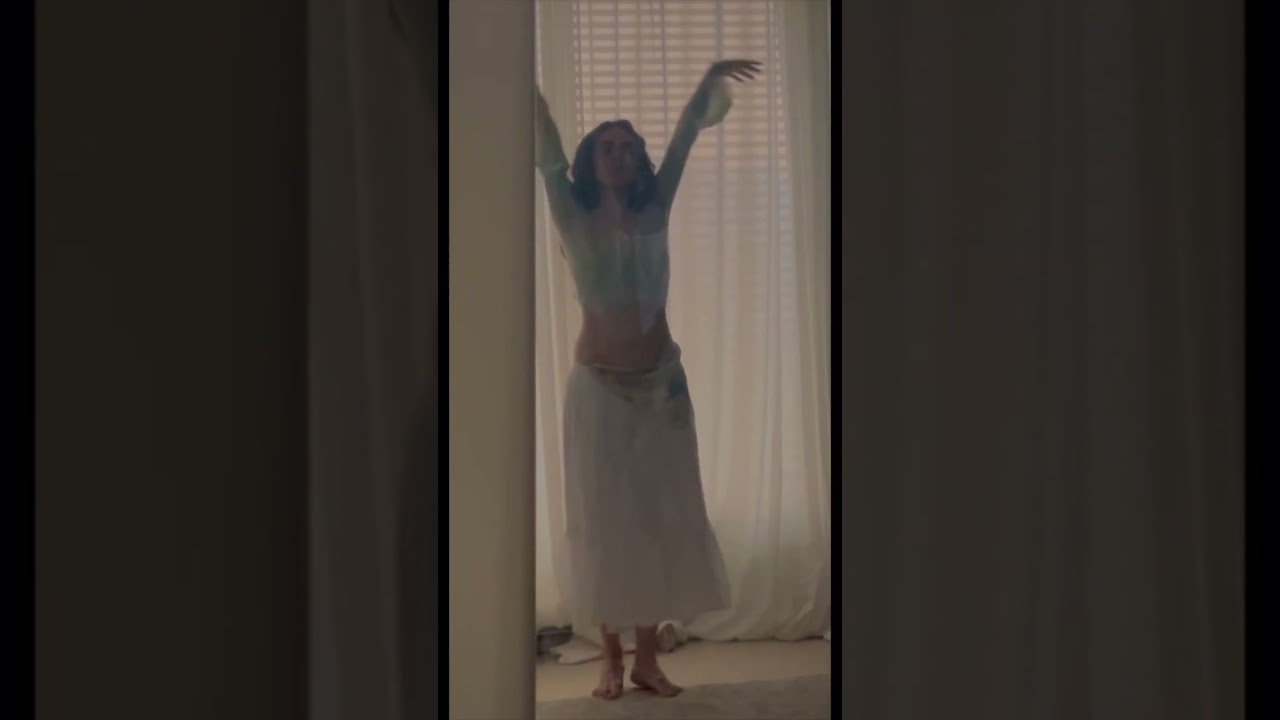 Actress Mehar Bano faces backlash over dance video | 