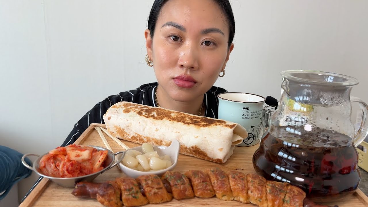 🍵 ЧАЕПИТИЕ/ 🫓 ЛАВАШ СОСИСКА В ТЕСТЕ /МУКБАНГ/КАКИХ МУКБАНГЕРОВ СМОТРИТЕ ВЫ?