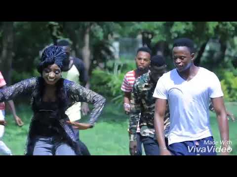 Asiya Chairlady Manufata Ft Garzali Miko 