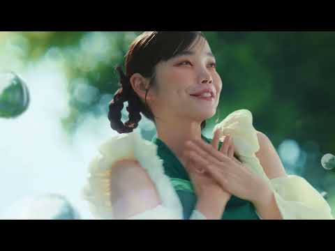 【い･ろ･は･す】 天然水 浜辺美波/セントチヒロ・チッチ TVCM「森と水とみんなの未来」篇 15秒 I Lohas TVCF