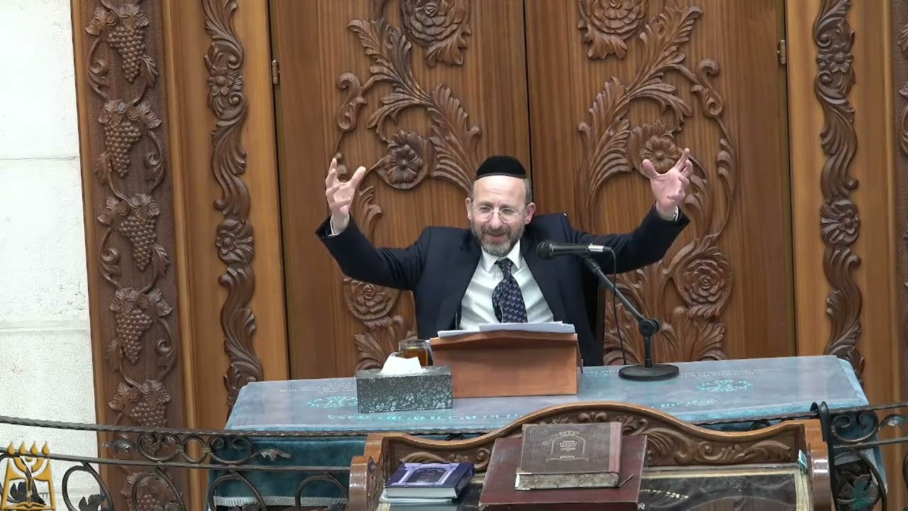 שחקנים או אוהדים? הסוד של שמן הזית בפרשת תצווה והכנה לפורים