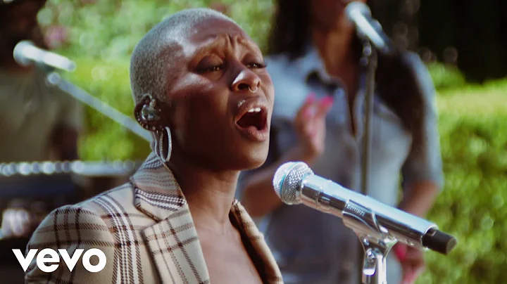 Cynthia Erivo - Glowing Up (Live On The Today Show...