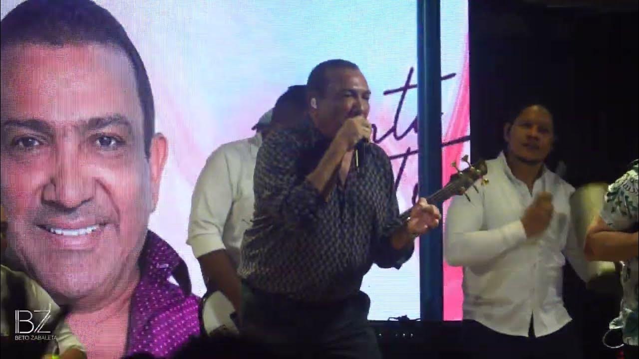 Beto Zabaleta & Luis José Villa - Ella Es (En Moys)