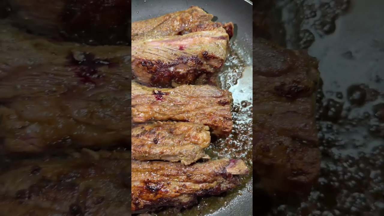 Y’all come eat. I made short ribs.#spotlight #cooking #sundaydinner #viral #dinnerideas #shorts