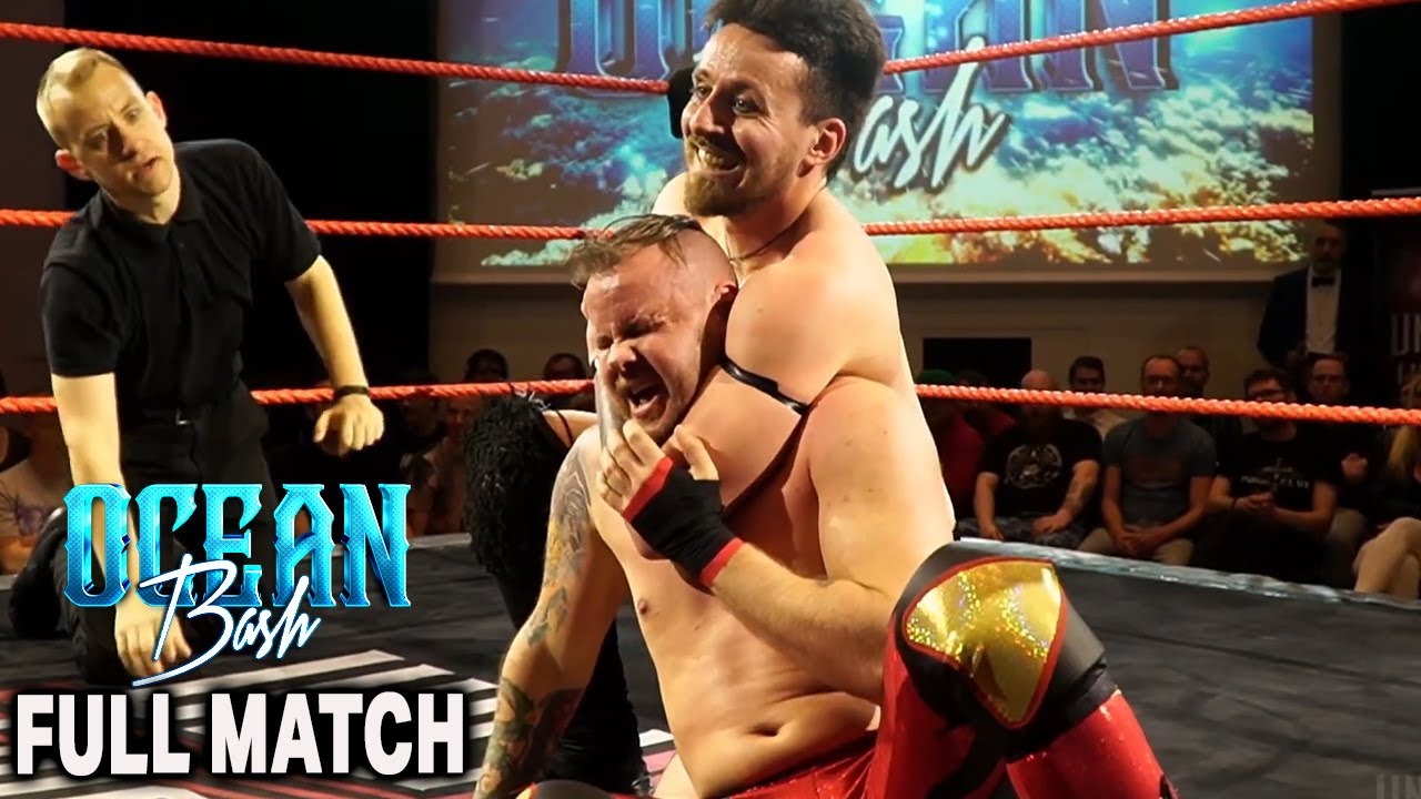 Crowchester vs. Martin Guerrero | Unlimited Wrestling Ocean