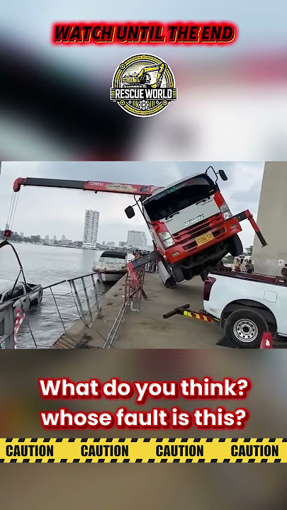 Crane Operator Drops Car in River – Crowd Screams in Shock!! #fails #news #trending #fyp #gesundheit