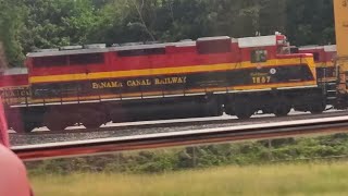 Panama Canal railway SD40-2 and canal mules.#steamengine #train #panama 
