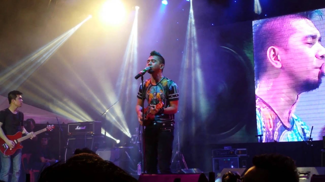 [HD] Rocksteddy - Teddy playing Ukulele (Pahayahay GenSan) - June 15 ...