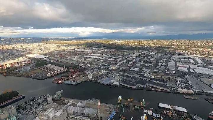 Light and Shadows Landing at KBFI