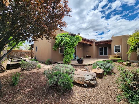 923 Alto St Unit A, Santa Fe, NM home video tour