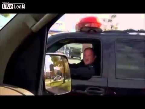 Citizen Tries To Pull Over A Cop
