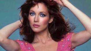 Tanya Roberts 🔥 Chic Fits, Legwear, Tights, Beach Vibes, Night Style, Mini Skirt