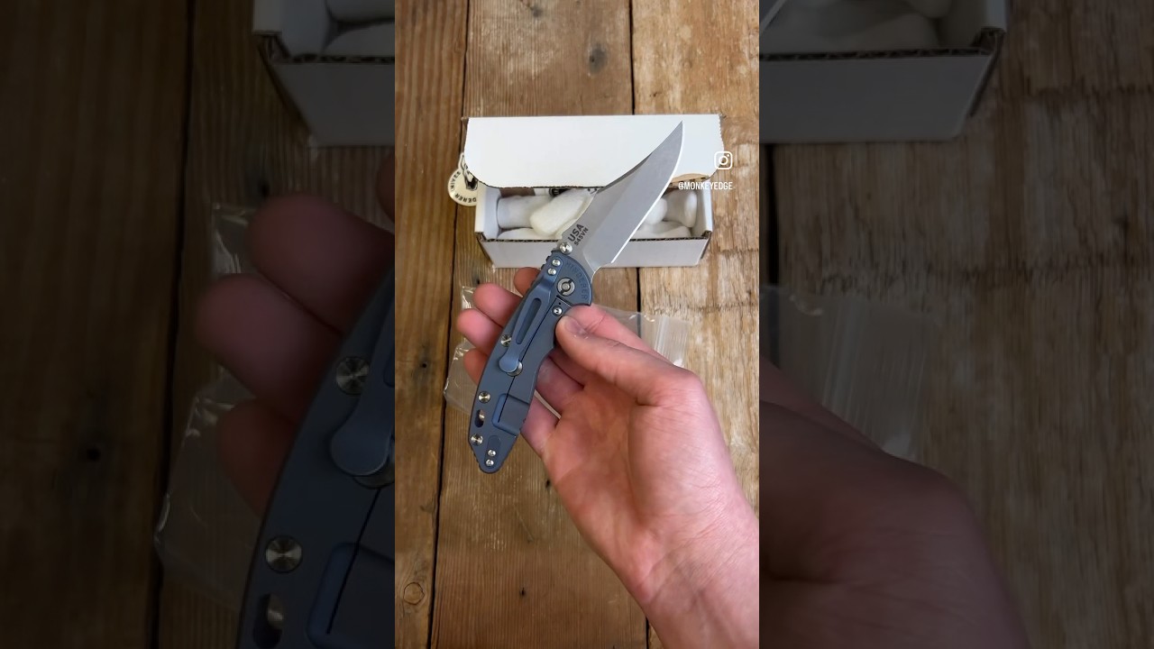 Hinderer Knives: XM-18 Non-Flipper Bowie Battle Blue    