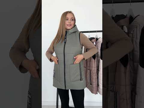 Безрукавка з каптуром жіноча демісезонна великі розміри, видео 1