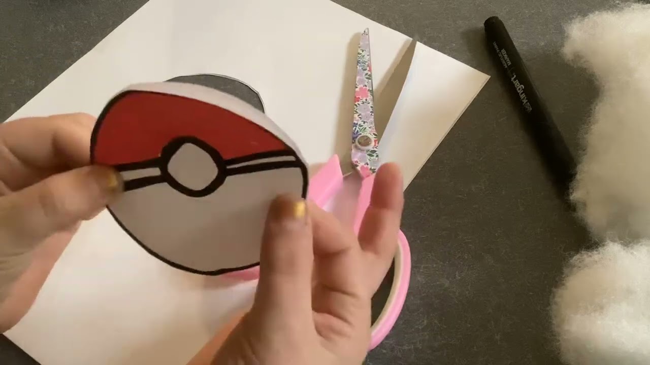 How to make a pokeball paper pillow