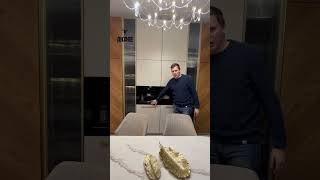 Роскошная кухня на заказ! #мебельназаказ #дизайнинтерьера #кухняназаказ #home #люкс #kitchen #шпон