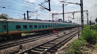 22317 Jammu Tawi Humsafar Express Slow Speed Passing at Yamunanagar | Indian Railways