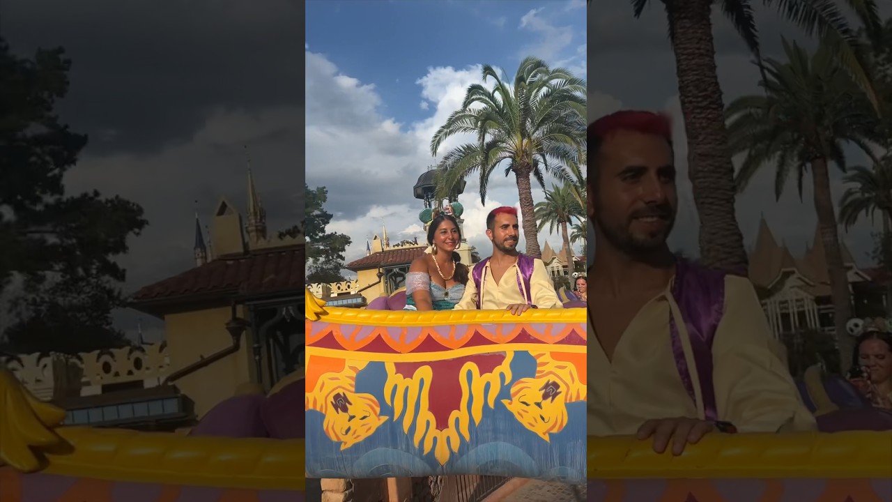 WDW JASMINE, ALADDIN AND JAFAR RIDE THE MAGIC CARPET | 