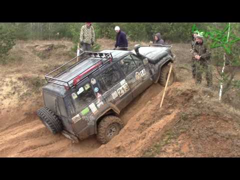 nissan patrol vs isuzu trooper