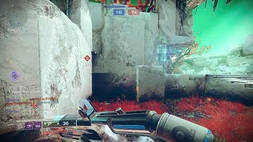 Some creature using a net limiter in Destiny 2 PvP