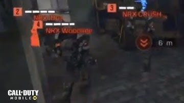 How War Robots players play COD Mobile