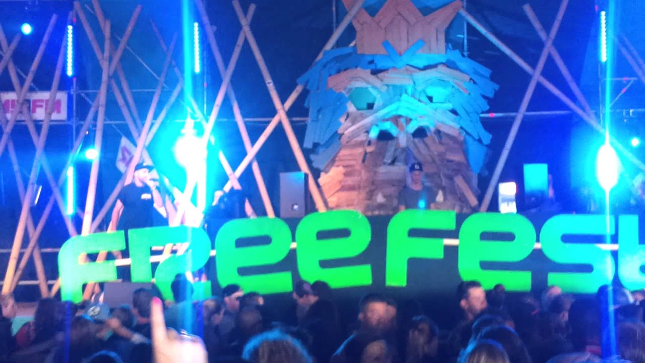 DeLeven The Flexican & MC Sef free festival 2012