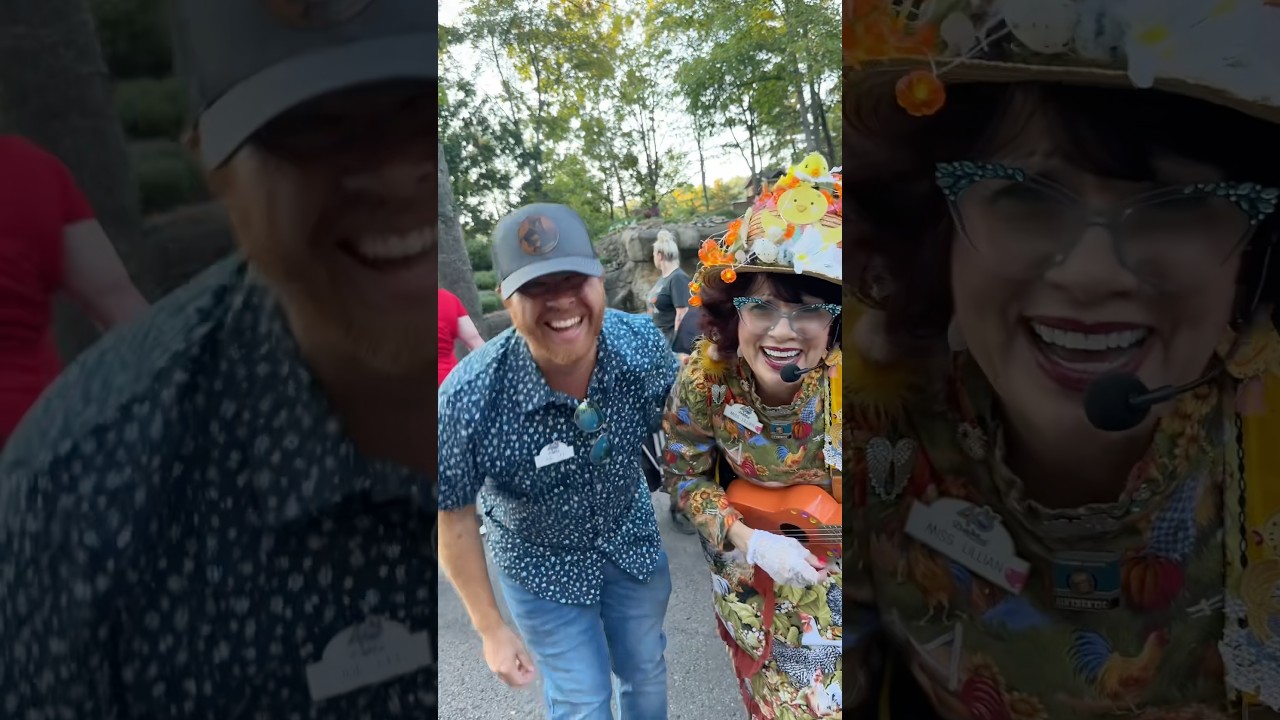 Chicken Lady sighting at Dollywood