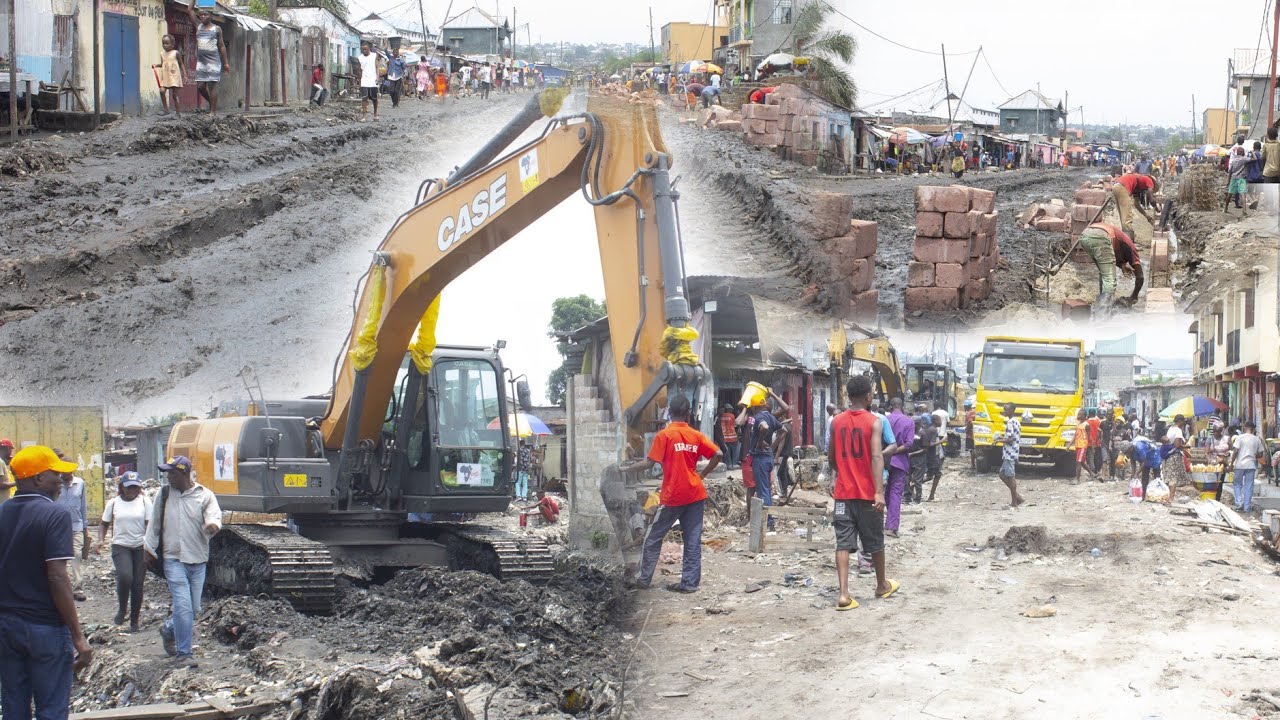 Les habitants de  makala ba sepeli pona macadam ezo kota na makala  Au micro de Degrâce badisudi