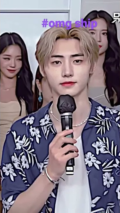 jiheon blushing over sunghoon is Soo cute #enhypen #sunghoon #jiheon #fromis_9 #kpop #fyp