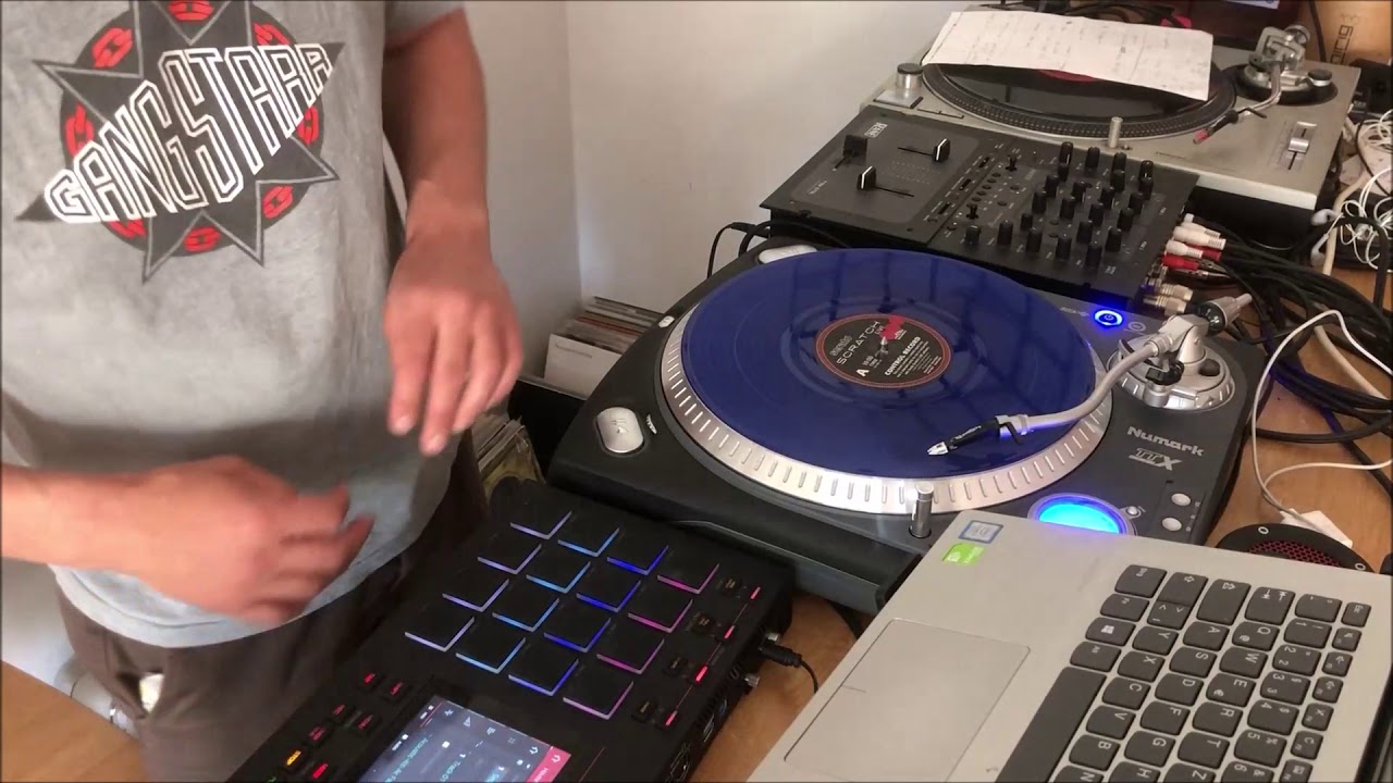 CSG TV Bonus Set - Äkschn [Loopstation routine]