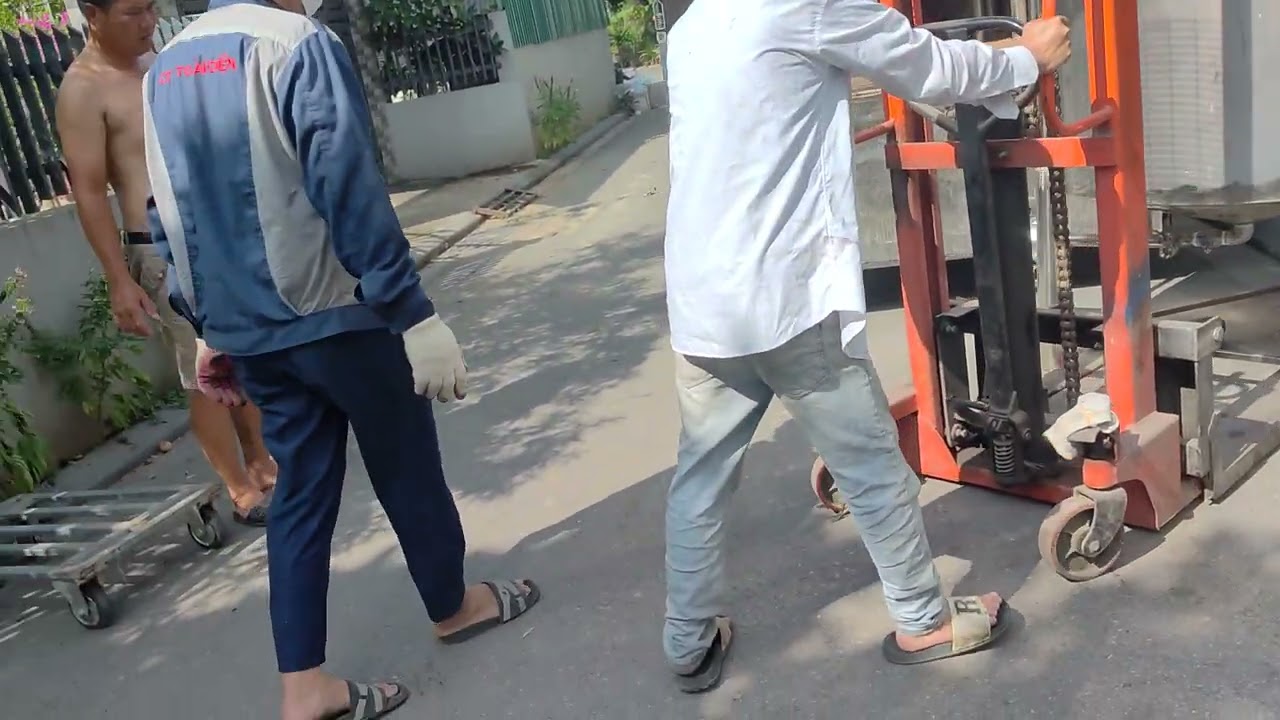 A Close Look at a Mixing Tank Ready for Delivery