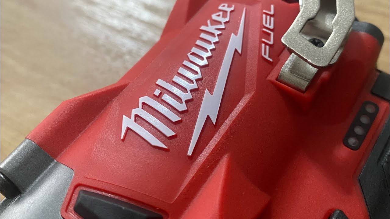 YOU SHOULD GET THIS POWER TOOL LAST (MILWAUKE M12 2555-20 1/2” impact wrench