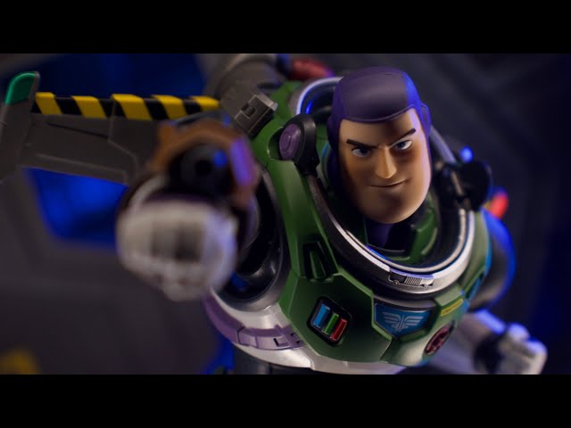 S.H. Figuarts Buzz Lightyear Alpha Suit Review - YouTube