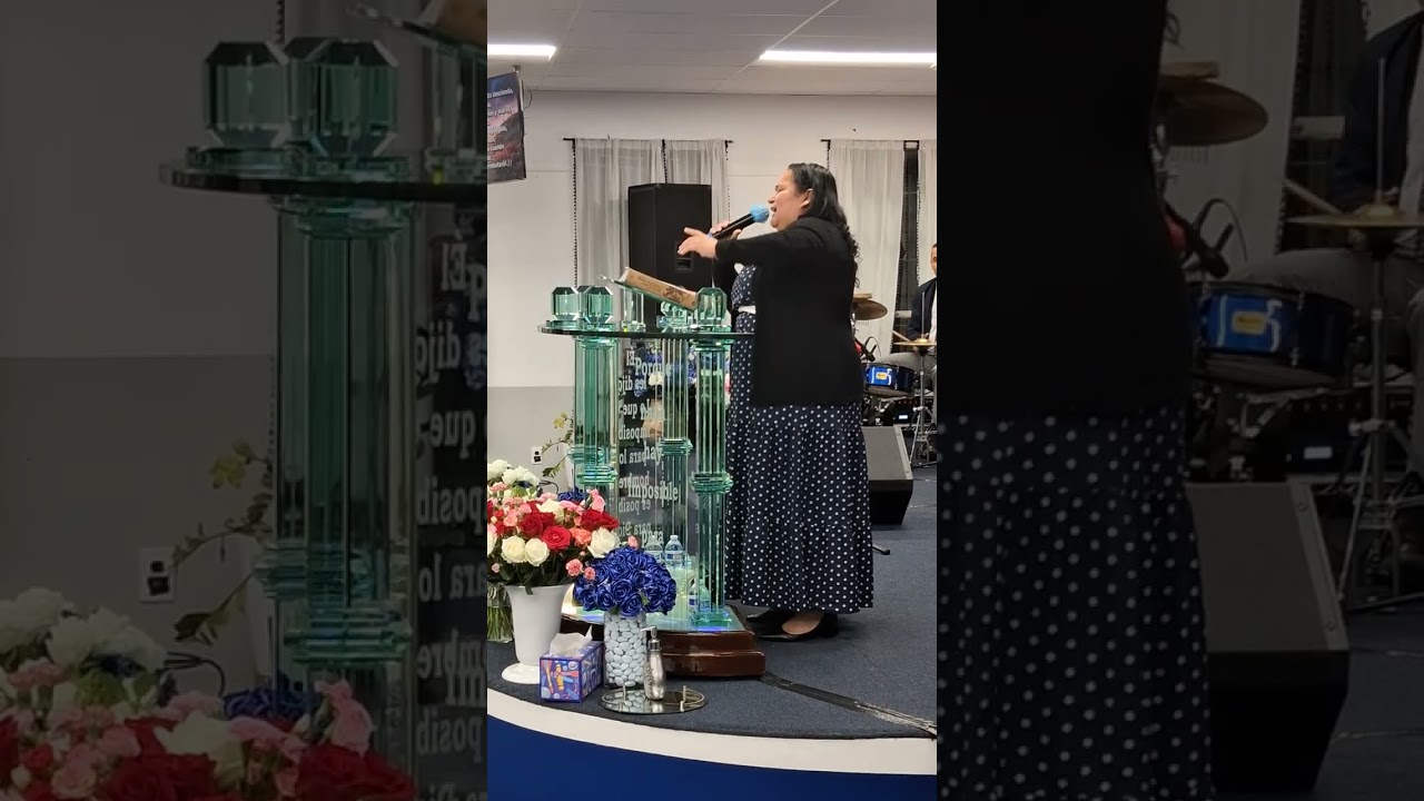 1:culto de consagración cantan  alabanzas  Nueva Jerusalén. Los coros ministerio Peña de ored