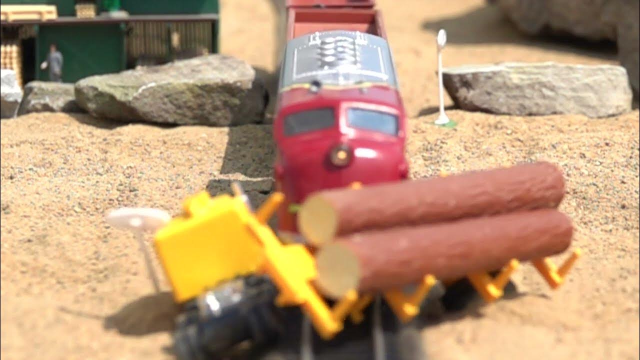 Ho Scale Model Train Crashes, Derailments and Fails in 1000 FPS Part