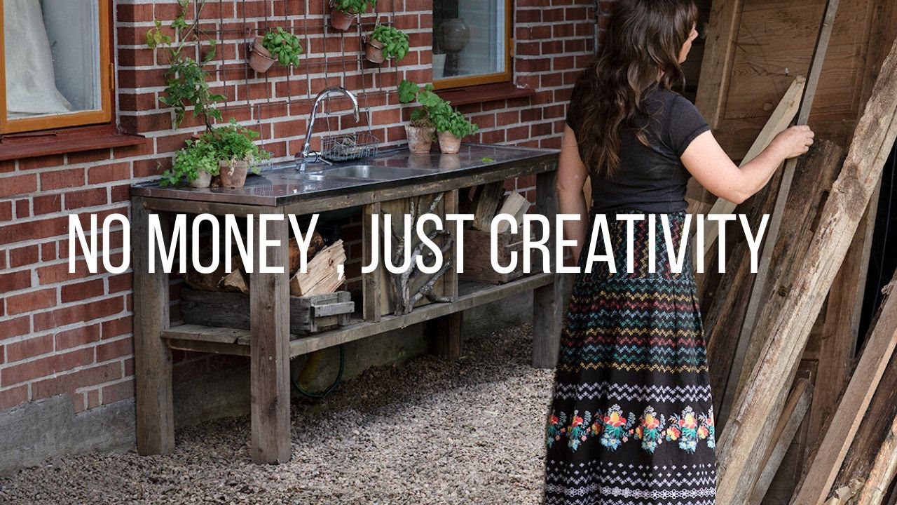 Building an Outdoor Kitchen on a Zero budget (Using What I Found on the Farm)