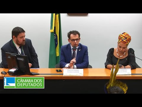Vídeo do evento a partir de 41:16