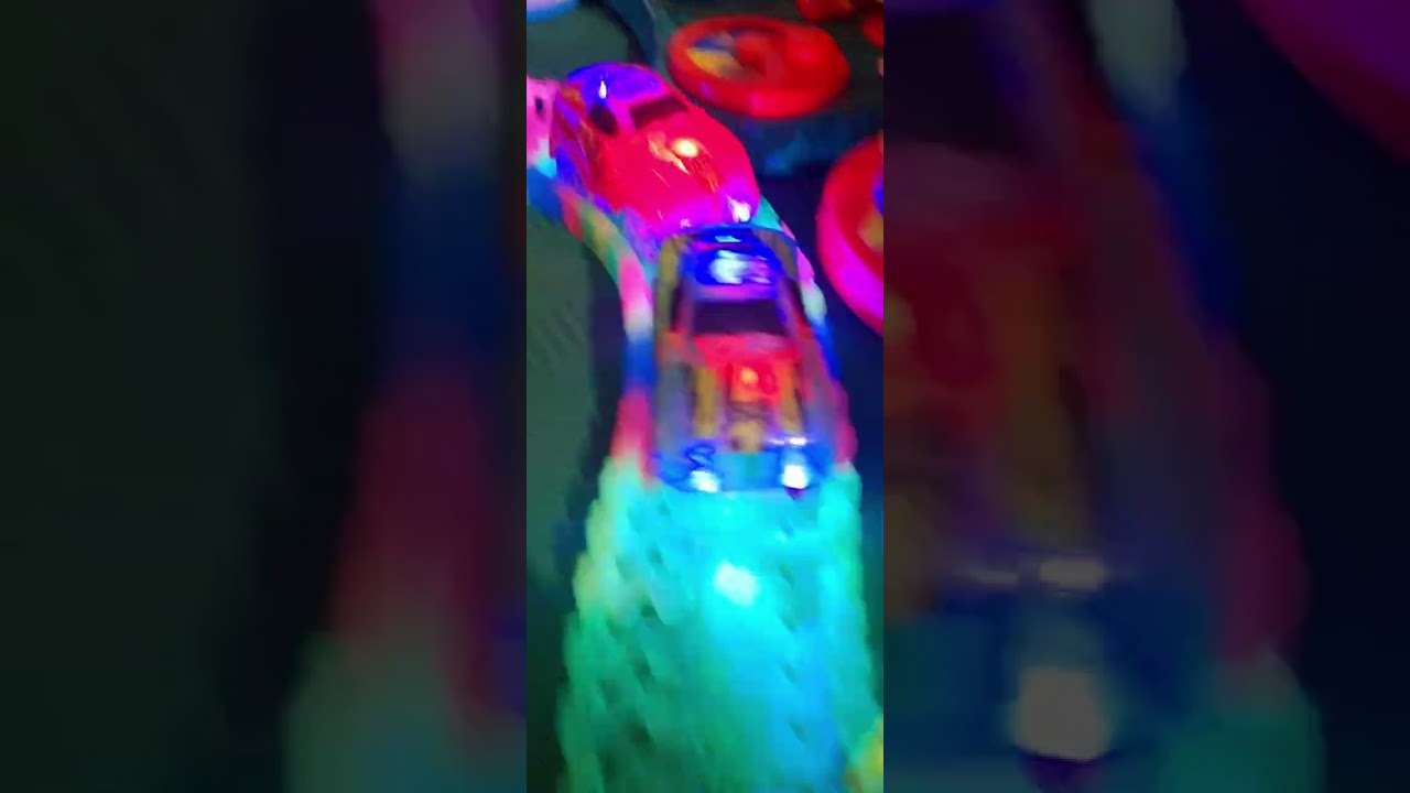 CAR RACING ON THE GO 