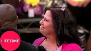 Abby's Ultimate Dance Competition: Gianna Picks Her Outfit & Cindy Gets Called Out | Lifetime