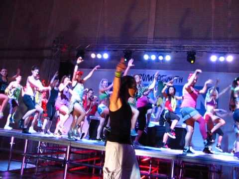 Zumba with Hermann Melo - Pegate mas Plovdiv 2015 - YouTube
