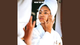 Exquisite Backdrops for Moisturizing Facials